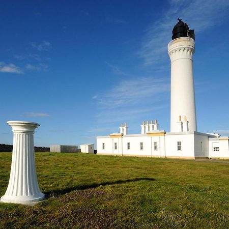 Covesea Lighthouse Cottages Lossiemouth Exterior photo